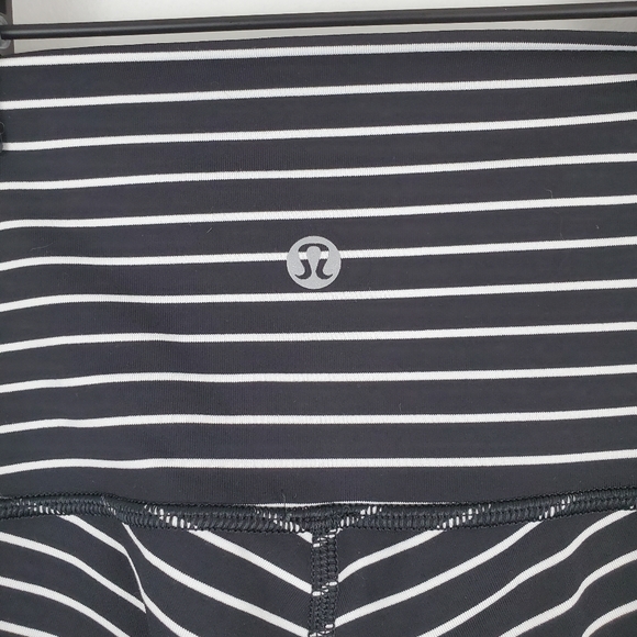 lululemon athletica Pants - Lululemon wunder under striped leggings